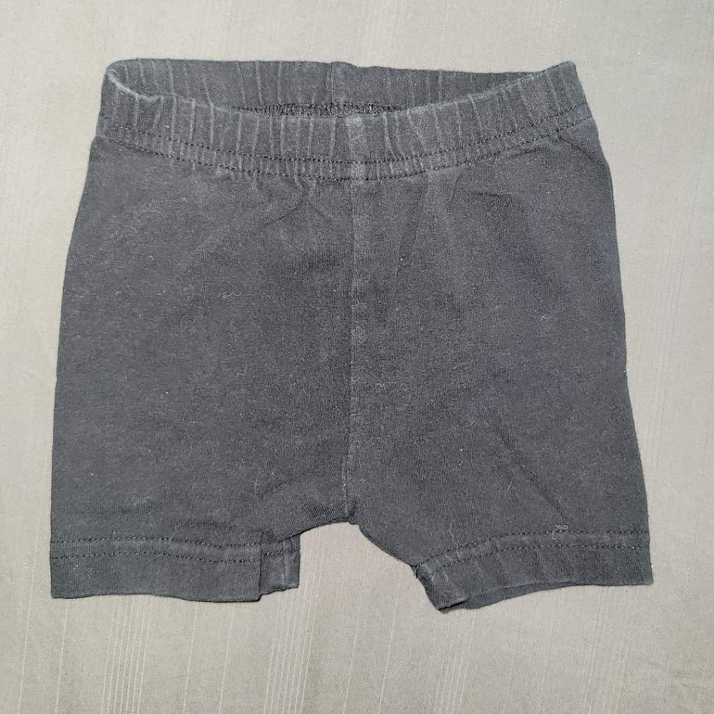 Little tots 9m shorts